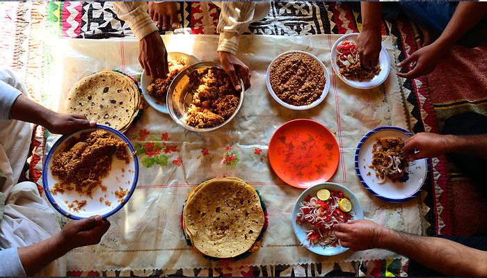 Longer intervals between meals don't reduce weight, research suggests File photo
