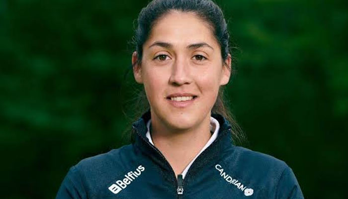 Credit for the Belgian hockey team's success goes to video analyst Emilie Calderon Emilie Calderon sends photos to the coaches during the match to help them plan their strategies