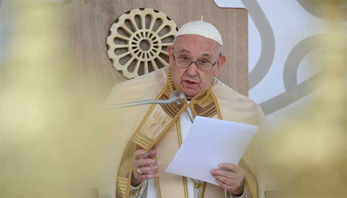 Homosexuality is not a crime, the laws against it are unjust, Pope Francis Homosexuality is not a crime, the laws against it are unjust, Pope Francis