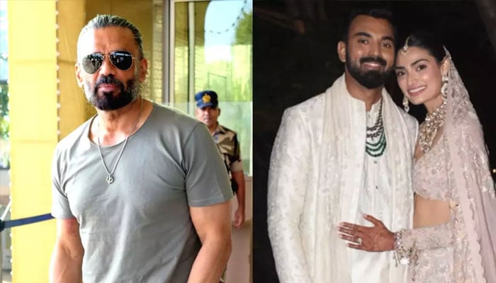 Sunil Shetty denied reports of lavish gifts on daughter's wedding File photo