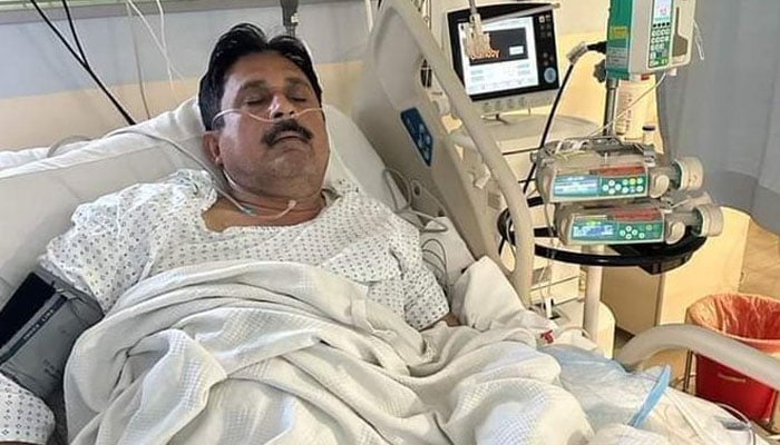 Jamshed Dasti shifted to hospital due to gallstones Jamshed Dasti shifted to hospital due to gallstones