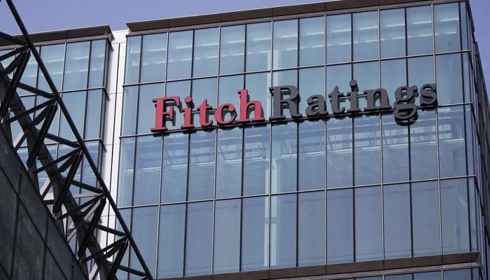Rupee depreciation will help Pakistan get additional funds from IMF, Fitch File photo