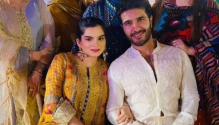 How is Alize's life after the divorce? File photo