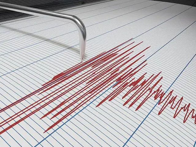 6.3 magnitude earthquake in many cities including Islamabad