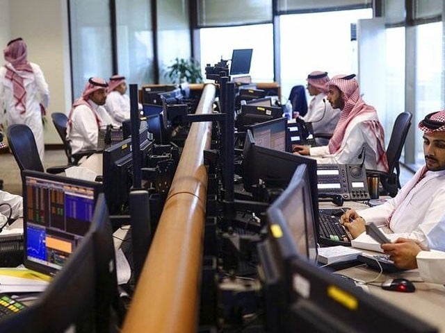 Fixed working hours of employees in Saudi Arabia;  Photo: File 
