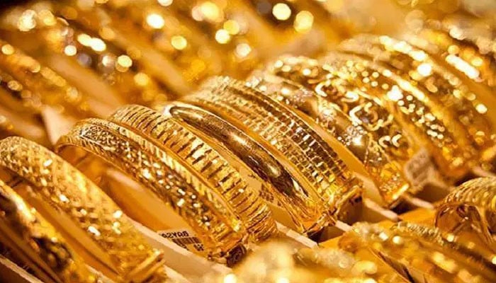 A big drop in the price of gold in the domestic and international market