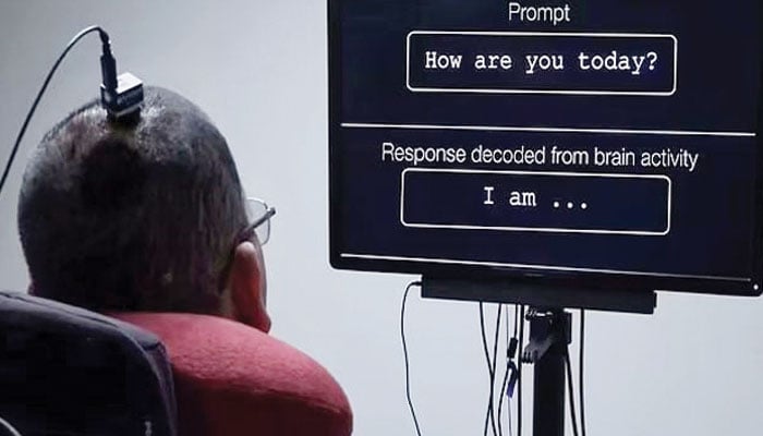 A device for translating brain waves into sentences