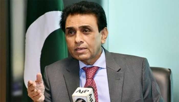 An attempt was made to take over Karachi through fake local elections, Khalid Maqbool