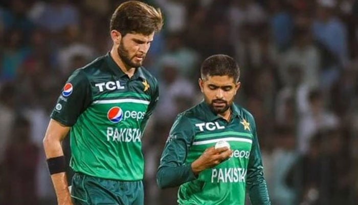 Babar Azam and Shaheen Afridi faced each other during practice