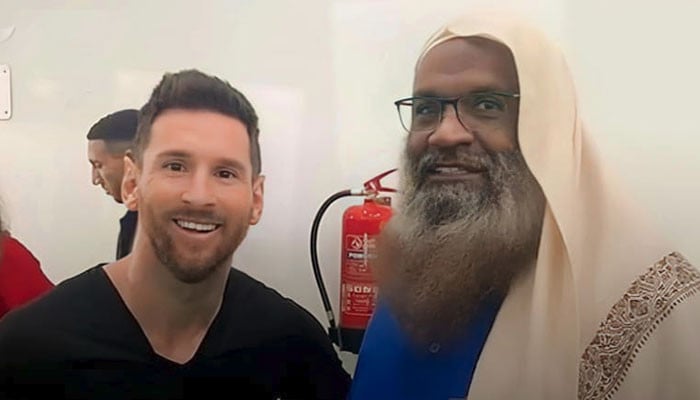 Former Imam of the Kaaba Sheikh Adel Al-Kalbani and Lionel Messi met