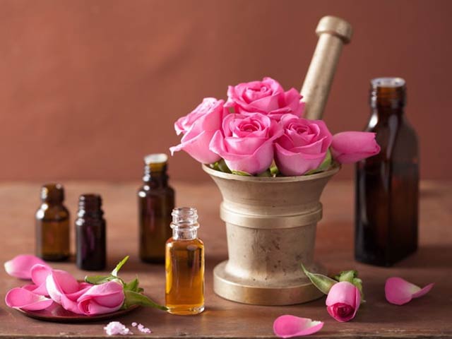 If there is stress at work, smell rose perfume