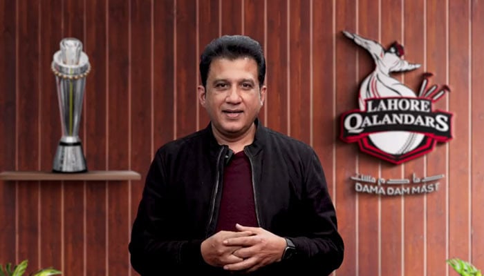 Lahore Qalandars announced to open a sports outlet for cricket fans