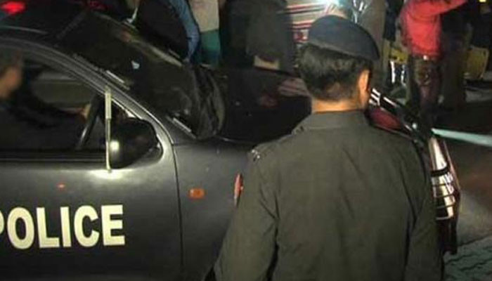 1 accused injured in suspicious police encounter in Karachi