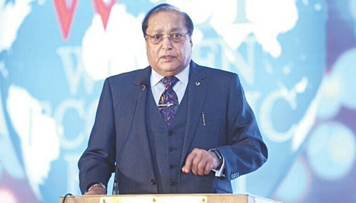 Apology for British MP's statement about Pakistanis Thanks to Twitter
