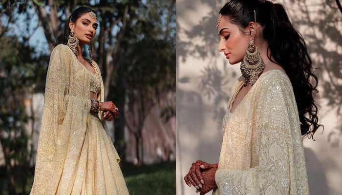 Athiya Shetty's moon earrings are the center of media attention