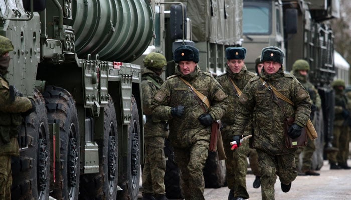 Russian forces advance in eastern part of Ukraine, bombardment —File photo