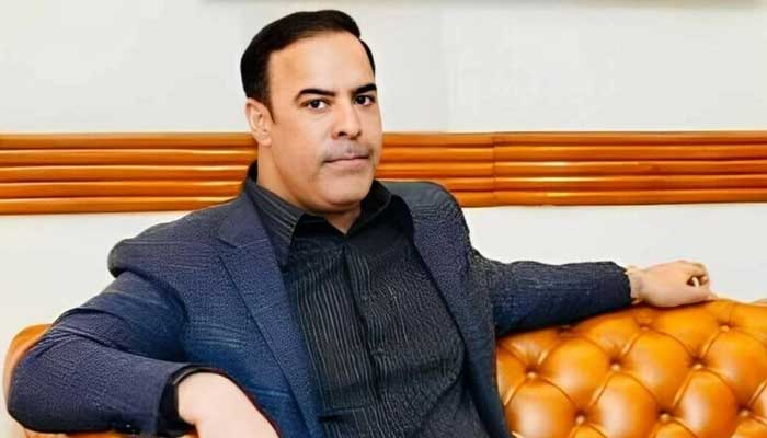 Punjab Assembly Secretary Muhammad Khan Bhatti arrested from Matiari area of Sindh Punjab Assembly Secretary Muhammad Khan Bhatti arrested from Matiari area of Sindh