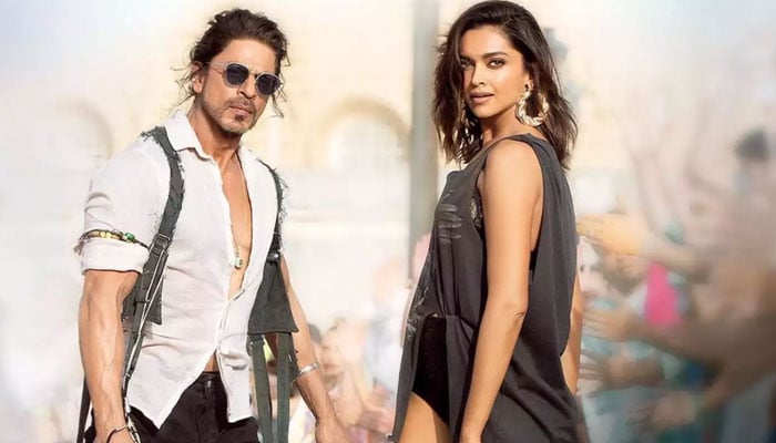 Shah Rukh Khan's interesting reaction to Deepika Padukone's skin care tips File photo