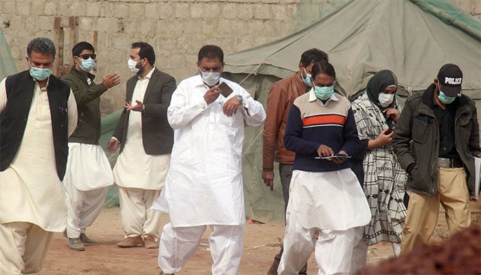 A medical board has been set up to find out the cause of death of 18 people due to poisonous gas Karachi: A medical board has been set up to find out the cause of death of 18 people due to poisonous gas