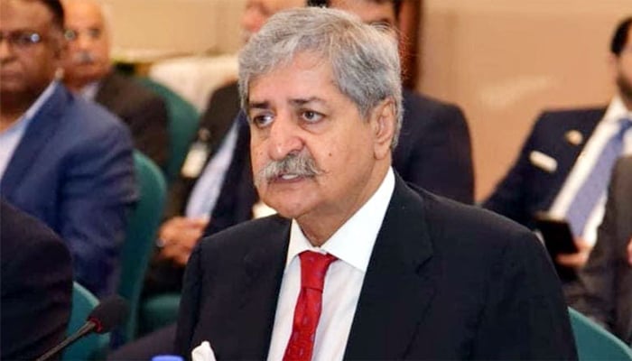 Hope things will be settled with IMF: Naveed Qamar Federal Commerce Minister Naveed Qamar - file photo