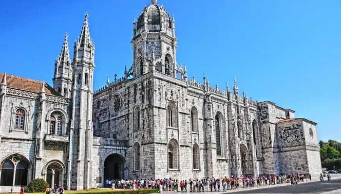 Priests sexually abused 5,000 children A church in Lisbon, file photo