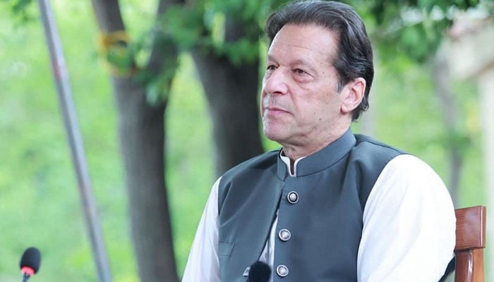Important consultation after Imran Khan's meeting with Election Commission, Punjab Governor Important consultation after Imran Khan's meeting with Election Commission, Punjab Governor