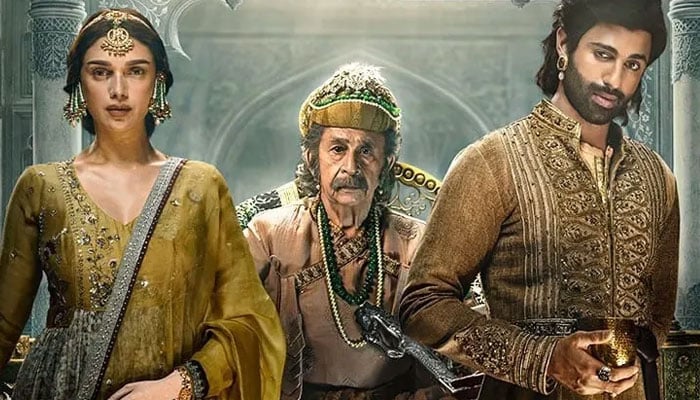 Why can't Pakistani filmmakers make films on the Mughal Empire? Why can't Pakistani filmmakers make films on the Mughal Empire?