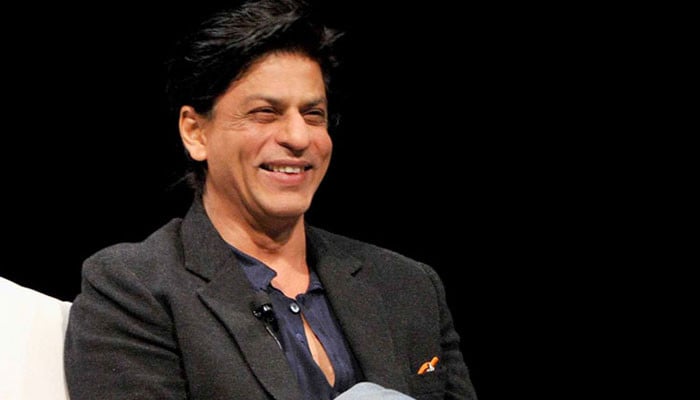 Interesting response to a fan who threatened to sue Shah Rukh Khan