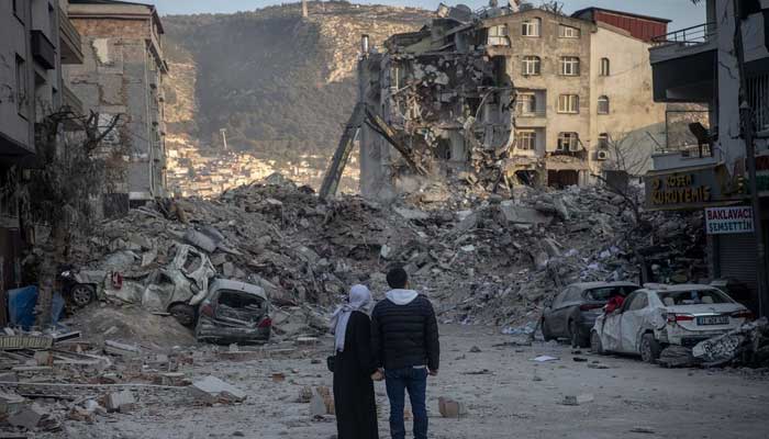 A 5.6-magnitude earthquake struck eastern Turkey, killing one person and injuring dozens A 5.6-magnitude earthquake struck eastern Turkey, killing one person and injuring dozens