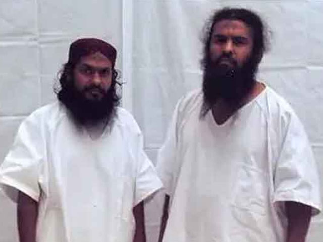 2 prisoners from the notorious US prison Guantanamo Bay transferred to Pakistan