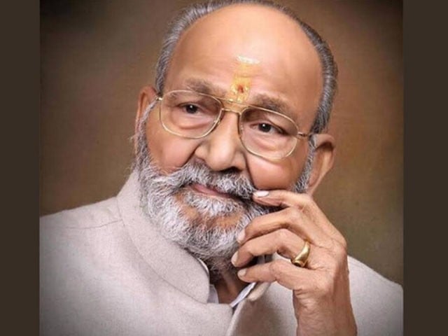 Indian film director K Viswanath passed away at the age of 92 Commemorative photo of K Vishwanath