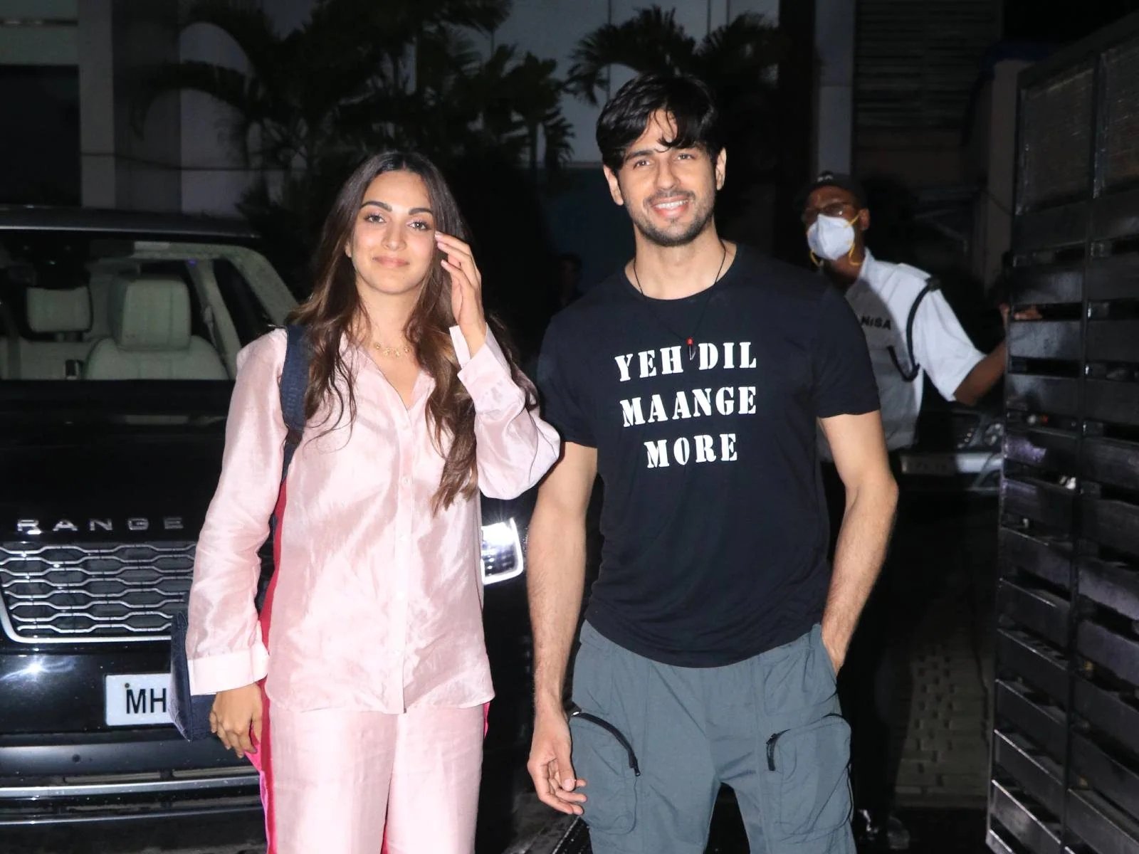 Kiara Advani and Siddharth Malhotra's wedding preparations begin, videos go viral