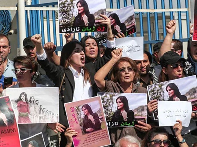 Iran; Announcement of new punishments for women who do not wear hijab In Iran, the identity card of women who do not wear hijab will be confiscated, Photo: File