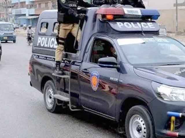 Ban on use of smartphones by Sindh police personnel during duty