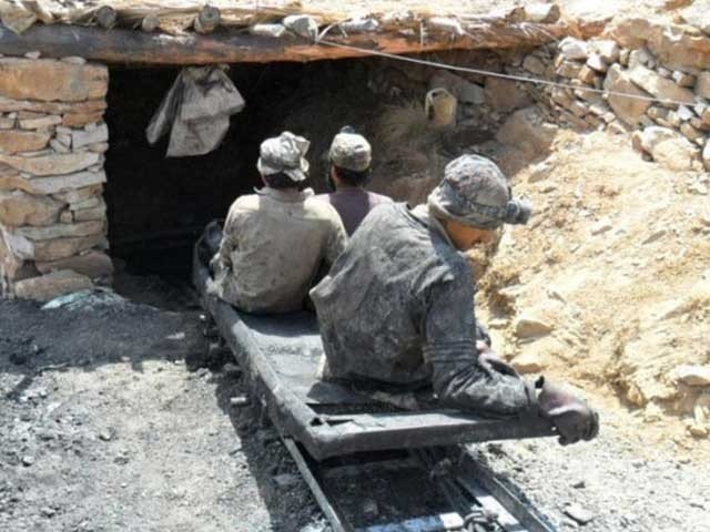 4 miners were killed in Harnai by unknown gunmen