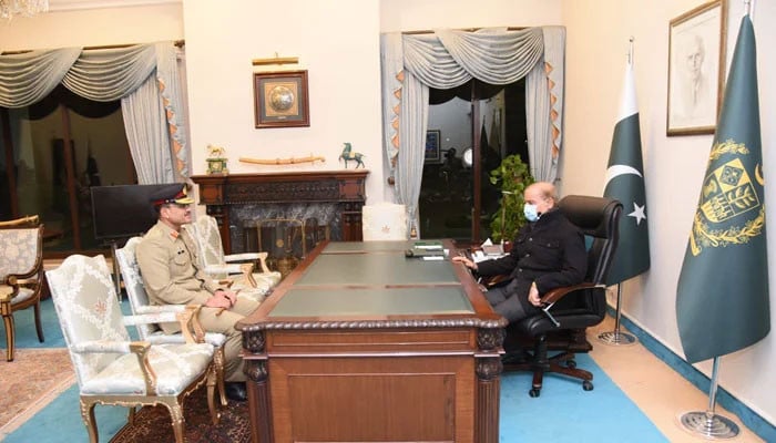 Army Chief and DGISI meeting with Prime Minister Shahbaz Sharif, sources