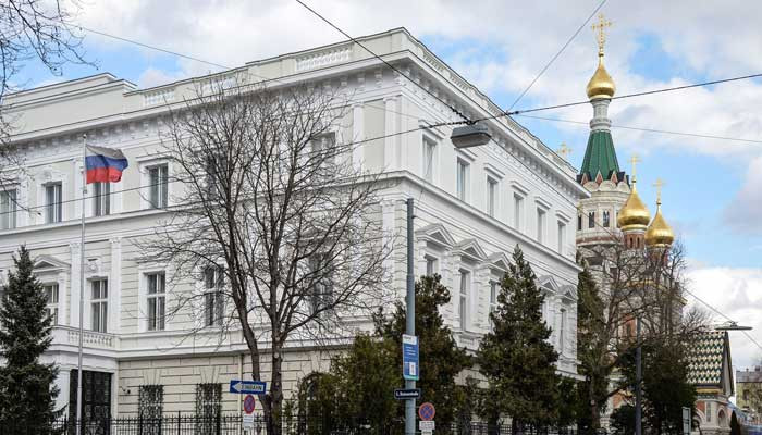 Austria orders 4 Russian diplomats to leave the country