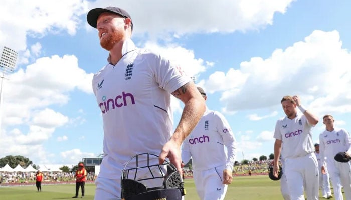 England defeated New Zealand in the first Test match