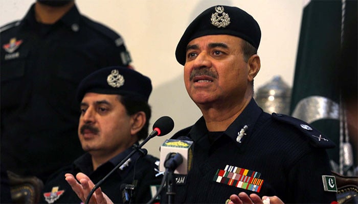 Federal government's decision to replace IG Khyber Pakhtunkhwa, sources