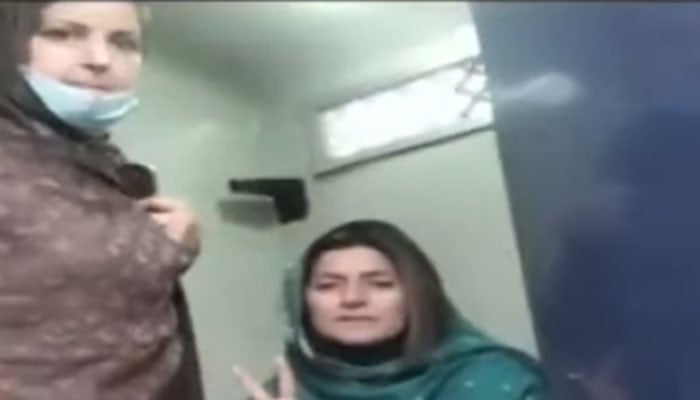 First woman arrested in PTI's Jail Bharu movement