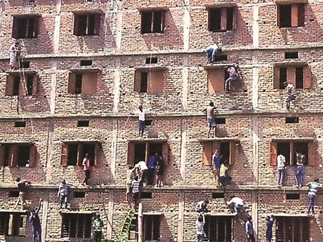 India;  Life imprisonment for cheating in government jobs exam