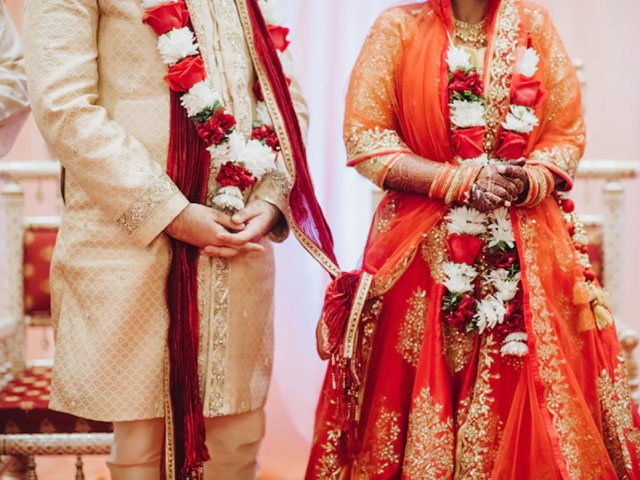 India;  The bodies of the bride and groom were found covered in blood on the wedding day