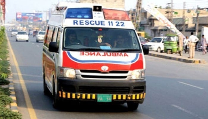 Rahim Yar Khan, 13 people died in a road accident