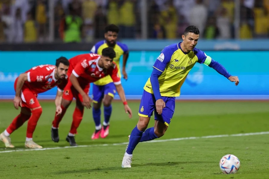 Ronaldo completed 500 league goals by scoring 4 goals for Nasr