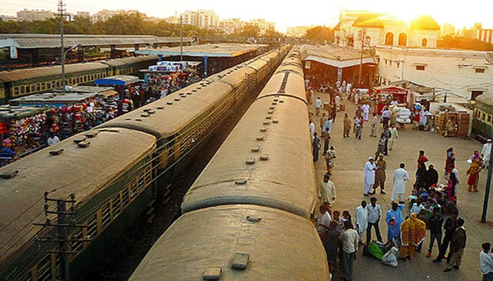 Several walk-through gates at Karachi Cantt Station are out of order