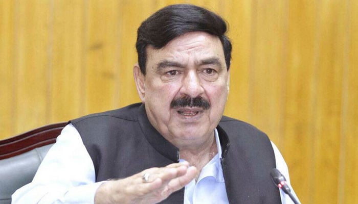 Sheikh Rasheed declared the next 72 hours as important