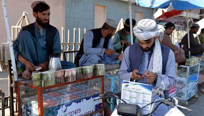 The Taliban government banned the bringing of foreign exchange to Afghanistan without permission