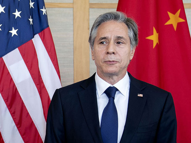 flight of reconnaissance balloons;  The US Secretary of State has postponed his visit to China