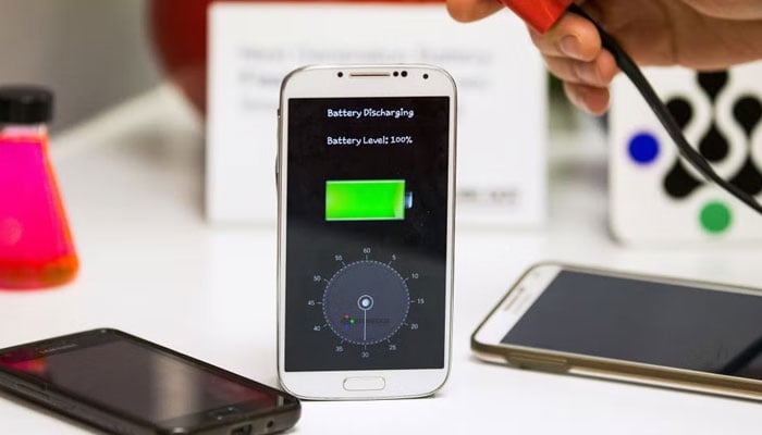 It is not possible to charge smartphones in 5 minutes with modern technology fast charger, experts It is not possible to charge smartphones in 5 minutes with modern technology fast charger, experts