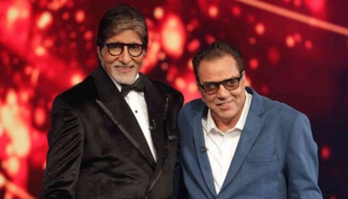 Why did the blind accused report the bomb at Amitabh and Dharmendra's house?